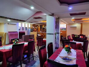 Restaurant - Villa Hilton  Hotels and Apartments (Uyo)