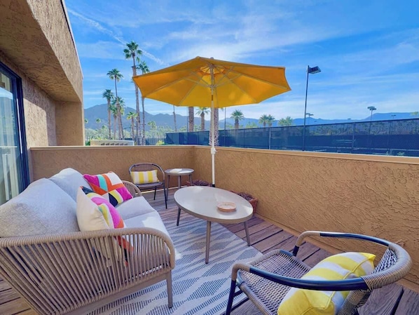 Terrace/patio - Ironwood CC Getaway w/2 Decks, Open Feb 2026 (Palm Desert)