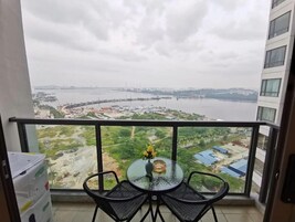 Apartment, 1 Bedroom, City View | Balcony