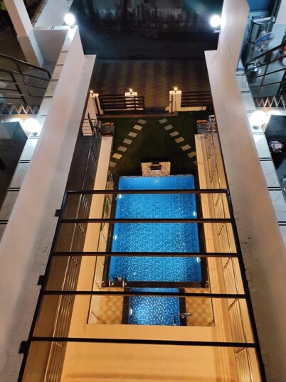 Singing Sands Beach Resort