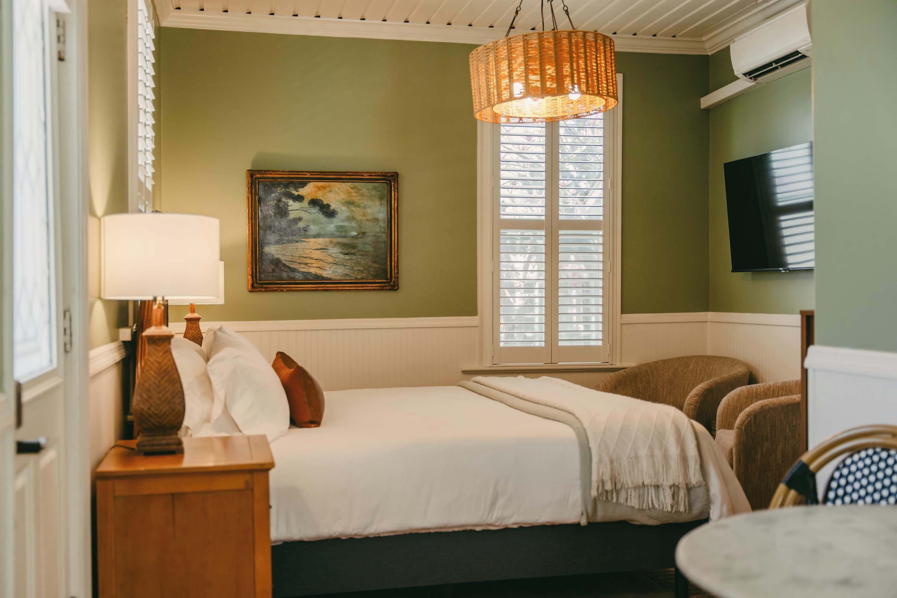 1 chambre, fer et planche à repasser, Wi-Fi, draps fournis