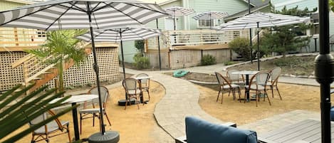 تناول الطعام بالخارج