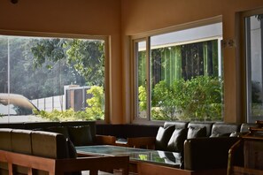 Restaurant - The Greenwich Resort  (Ramnagar)