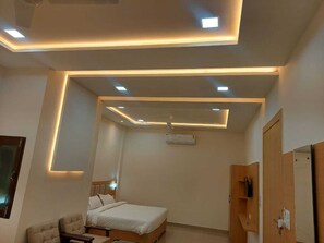 Habitación familiar | Escritorio, espacio para trabajar con un portátil, wifi gratis