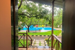 华丽村舍, 泳池景观 | 1 多间卧室、免费 WiFi