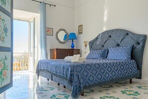 4 bedrooms, free WiFi, bed sheets