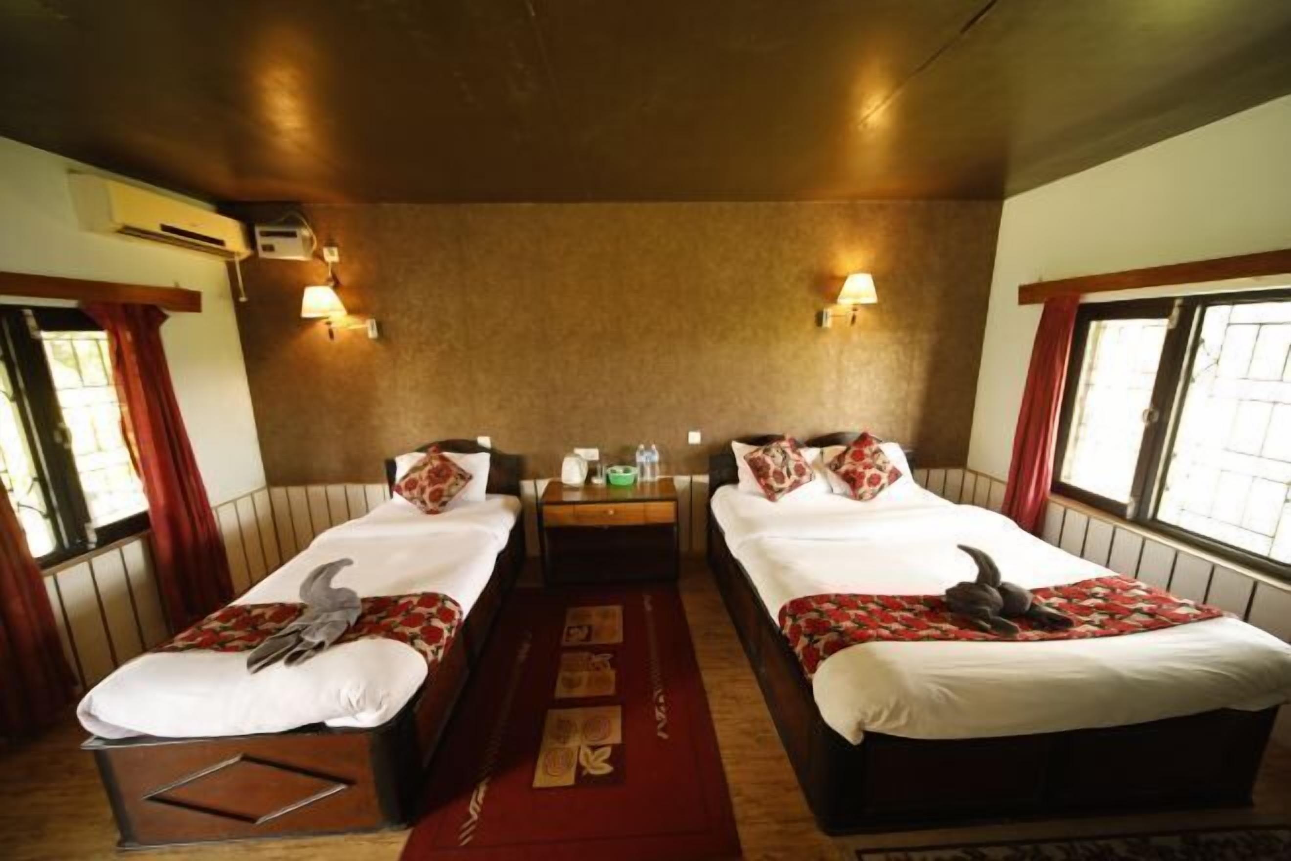 Premium bedding, desk, free WiFi, bed sheets