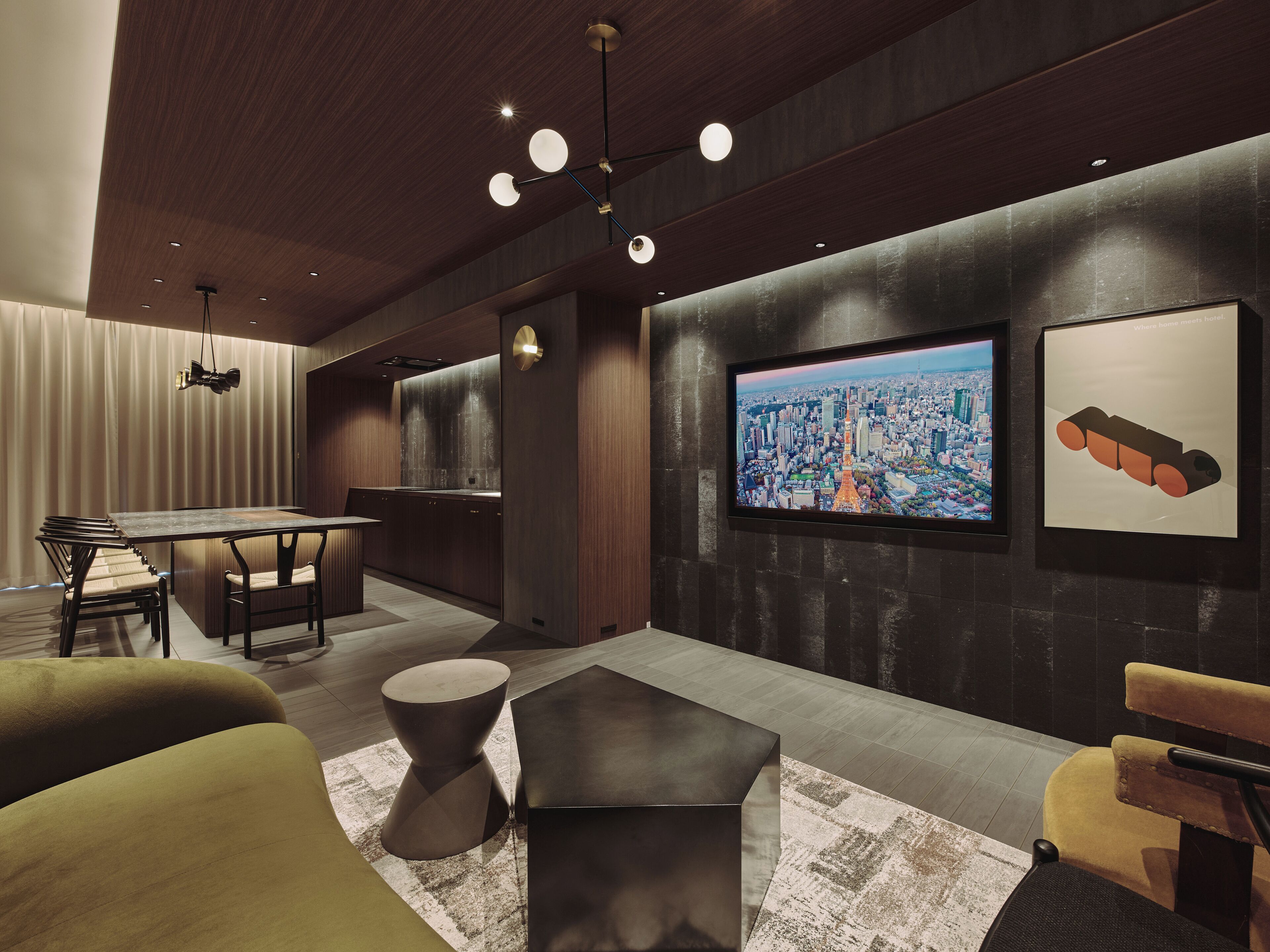 Superior Studio Suite | Living area | 60-inch Smart TV with digital channels, streaming services