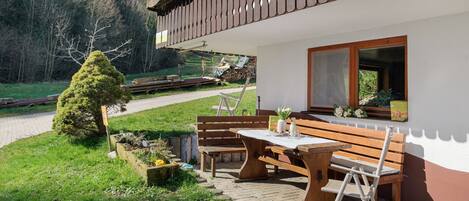 屋外ダイニングエリア