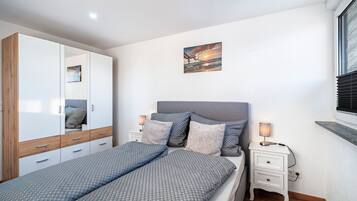 3 habitaciones, tabla de planchar con plancha y wifi gratis