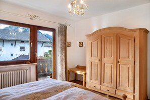 1 makuuhuone, silitysrauta/-lauta, ilmainen Wi-Fi, vuodevaatteet