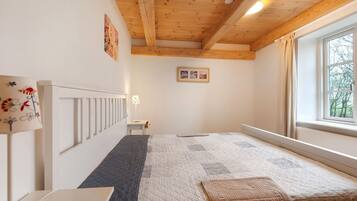 2 quartos, Wi-Fi de cortesia, roupa de cama