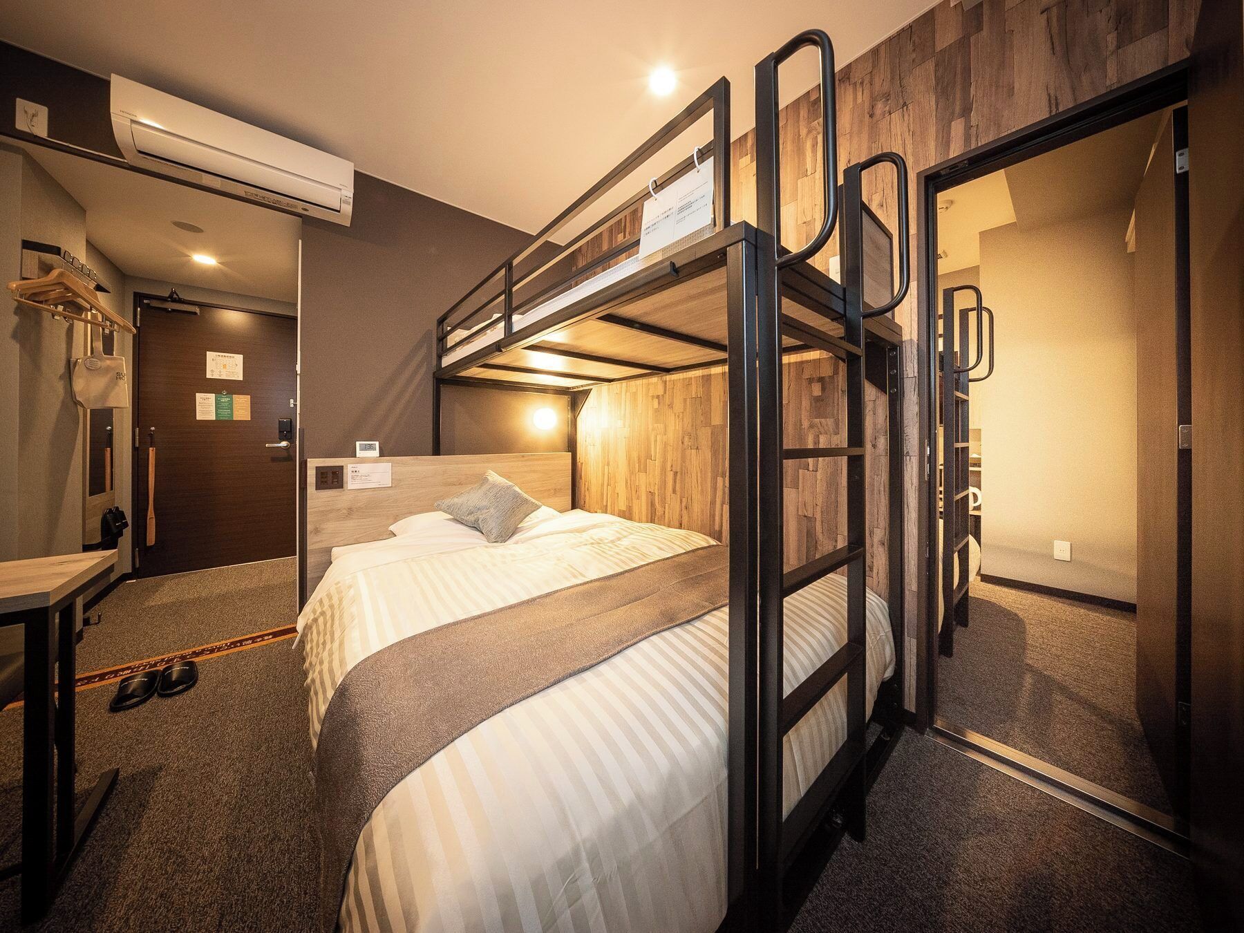 Chambres insonorisées, Wi-Fi gratuit, draps fournis