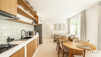 Vila, 3 quartos | Cozinha privada | Cafeteira/chaleira, chaleira elétrica