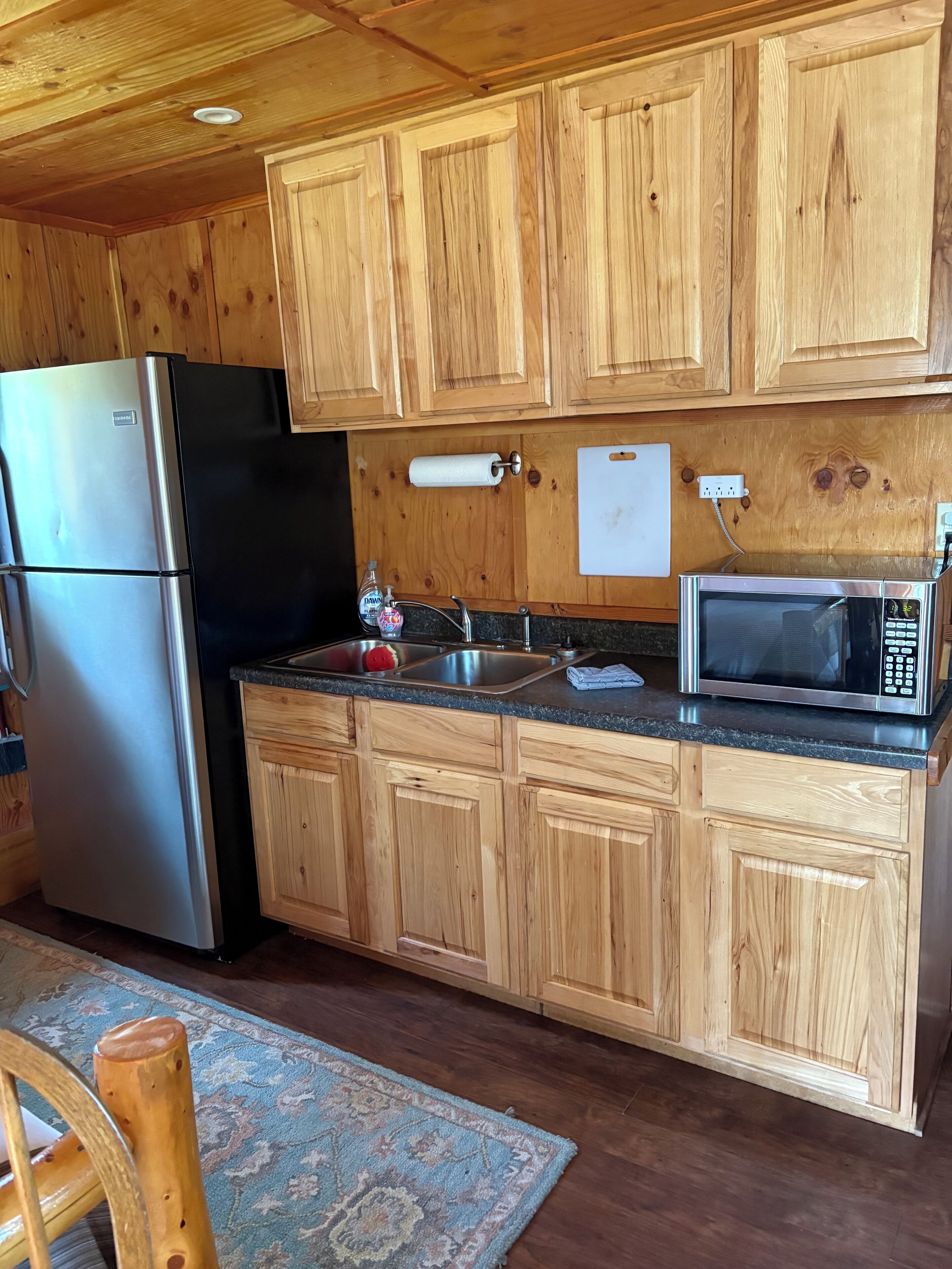 Fridge, microwave, coffee/tea maker, toaster