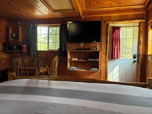 2 chambres, fer et planche à repasser, lit de bébé portatif, Wi-Fi