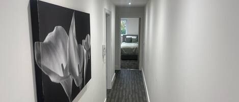 2 bedrooms, iron/ironing board, free WiFi