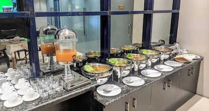 Hotel Grand Royal Dhanmondi