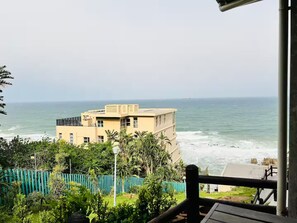 Property grounds - Umdloti Ocean Escape: Cozy 1-Bedroom with Stunning Ocean Views (Durban)