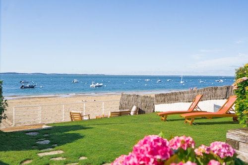 Villa d'exception sur la Plage,pieds dans le sable