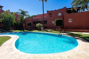 Pool - Apartment In Marbella (Marbella)