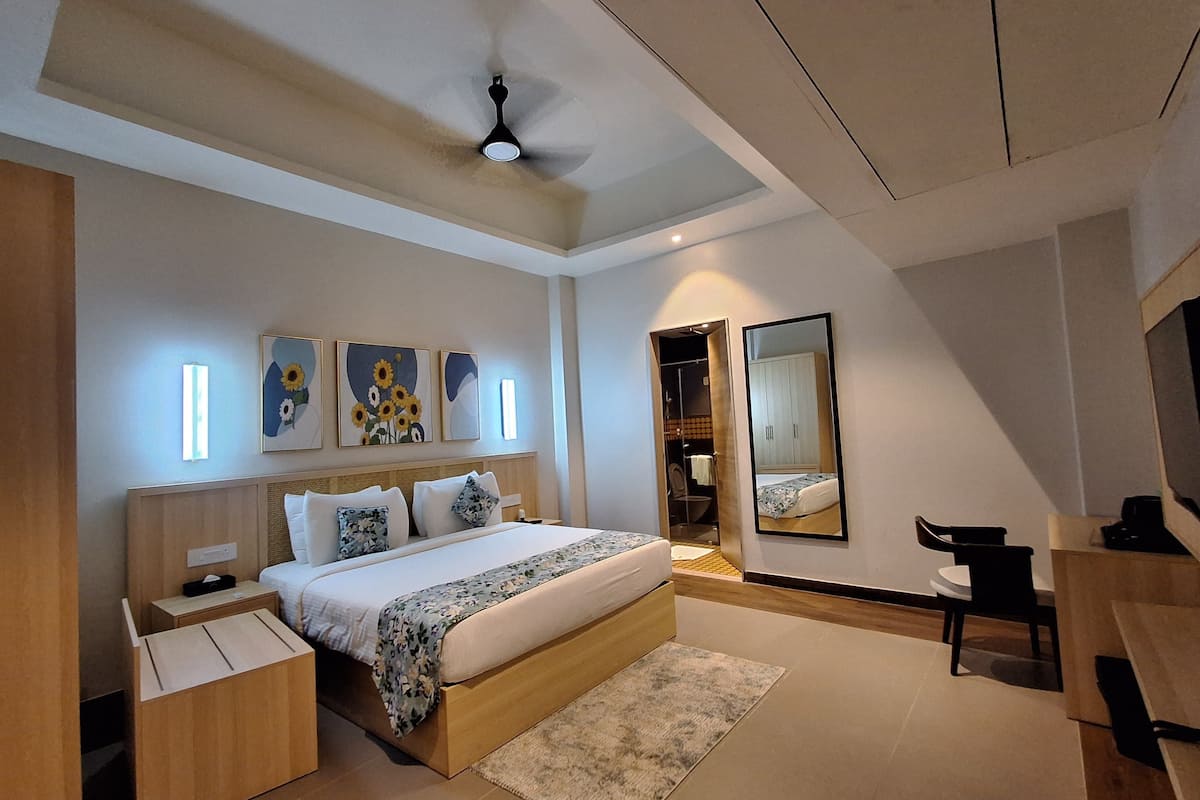 Habitación básica doble | 1 habitación, escritorio, wifi gratis y ropa de cama
