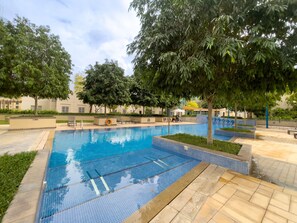 3 bedrooms - Exclusive Duplex Villa w Panoramic Terrace Overlooking Burj Khalifa (Dubai)