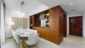 3 bedrooms