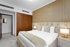 3 bedrooms - Exclusive Duplex Villa w Panoramic Terrace Overlooking Burj Khalifa (Dubai)