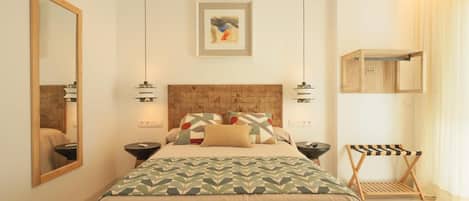 Habitación doble | Caja fuerte, sistema de insonorización, wifi gratis