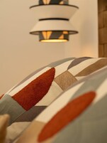 Caja de seguridad en la habitación y sistema de insonorización 