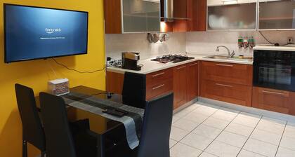 Apartment with garden