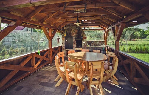 Awesome home in Lubkowo with WiFi