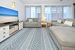 Smart TV, books