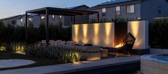 After Midnight - Luxurious professionally designed home!: Rich Design with Boutique Hotel Elegance