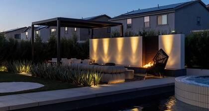After Midnight - Luxurious professionally designed home!: Rich Design with Boutique Hotel Elegance