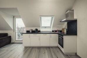 Appartement Standard, 1 lit double et 1 canapé-lit, non-fumeur, vue ville | Cuisine privée