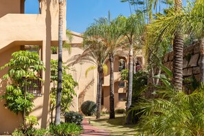 Property grounds - Premium Penthouse with Unmatched Views (Benahavís)