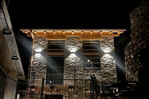 Outdoor dining - Chalet Letizia Mountain and Relax - Stella Alpina Apartment (Premana)