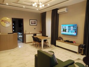 Reception - Ringruby Hotel, Eso Close (Lagos)