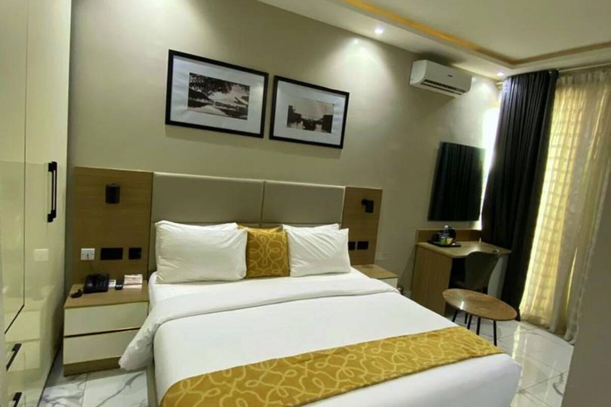 Superior Suite