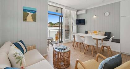 Ocean Parade 5 Two-Bedroom Beachside Apartment