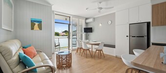 Ocean Parade 5 Two-Bedroom Beachside Apartment