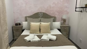 Tweepersoonskamer | Badkamer | Zeep, shampoo, toiletpapier