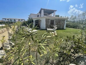 Front of property - Luisa Apartment In Budoni Shared Pool (Budoni)