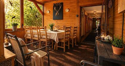 "Large vacation home for groups & families at the Rhododendron Park Kromlau"