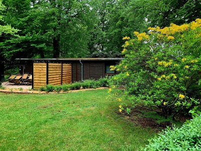 Cozy vacation home for up to 10 guests Grill/fire bowl/darts near Rakotzbrücke