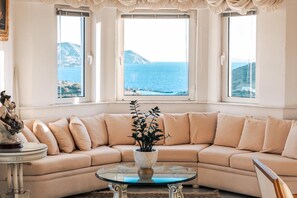 Βίλα | 5 υπνοδωμάτια 