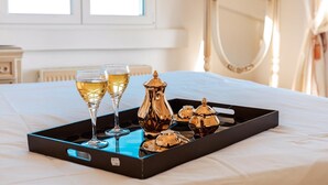 5 bedrooms - Horizon Heaven Villa by Unique Villas Collection (Saronikos)