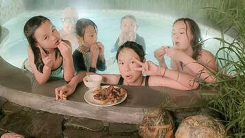 น้ำพุร้อน